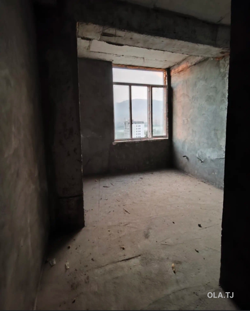 3 комнатная квартира, 11 этаж, 82 м²