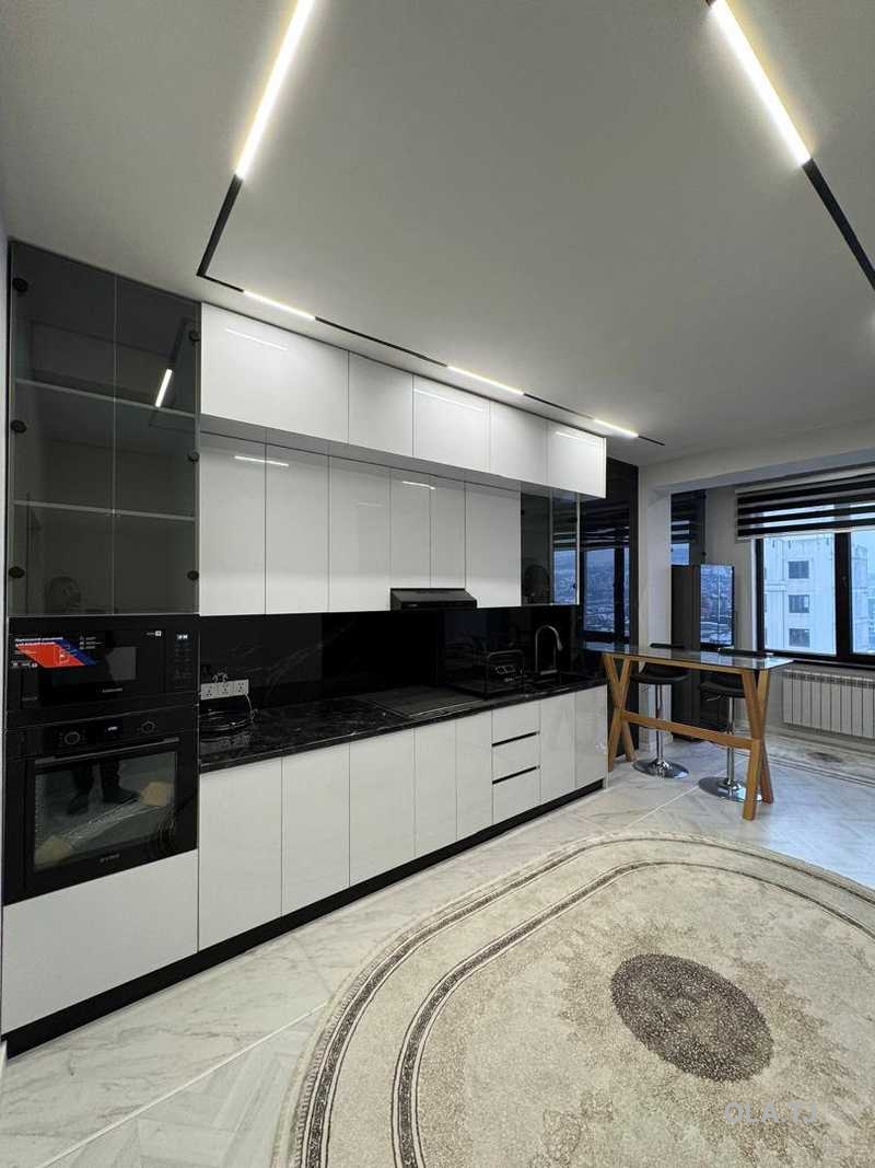 3 комнатная квартира, 11 этаж, 135 м²