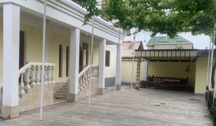 Дом (хавли), 7 комнат, 3 эт