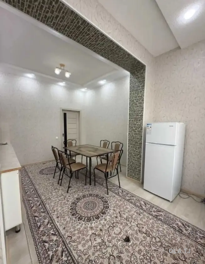 2 комнатная квартира, 2 этаж, 60 м²
