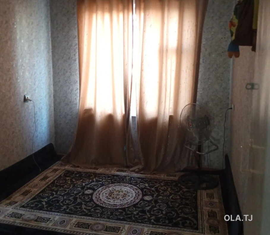 4 комнатная квартира, 5, 60 м²