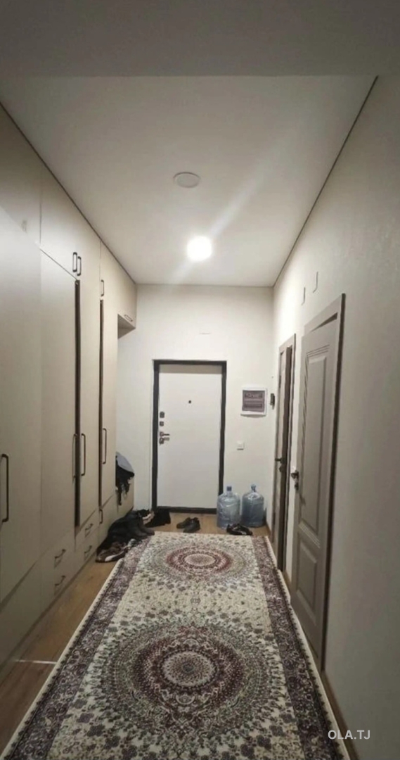 5 комнатная квартира, 9 этаж, 158 м²