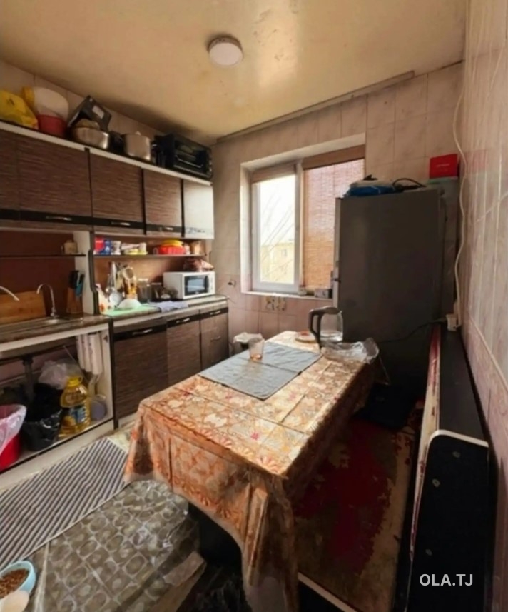 3 комнатная квартира, 3 этаж, 70 м²
