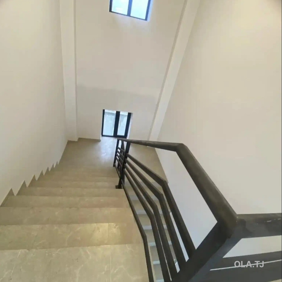 Помещение под свободное назначение, 740м², Сино, напротив управления ГАИ