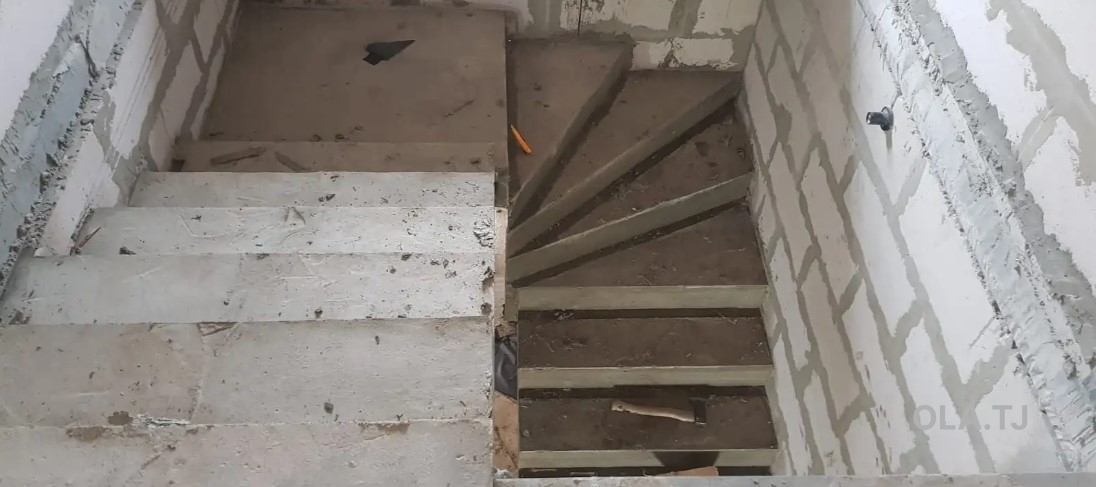 Бетоная лестница на заказ