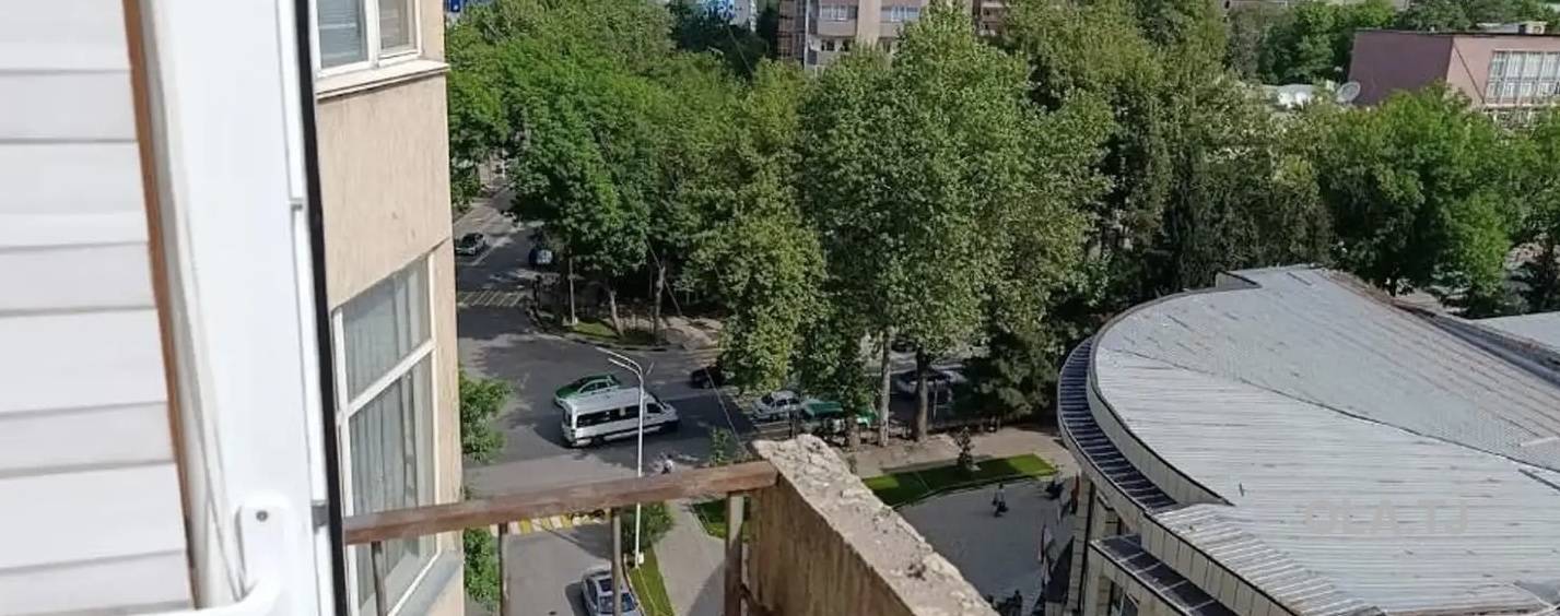 2 комнатная квартира, 8 этаж, 108 м²