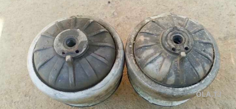 Подушка двигателя Mercedes-Benz W164 ML A2512404417
