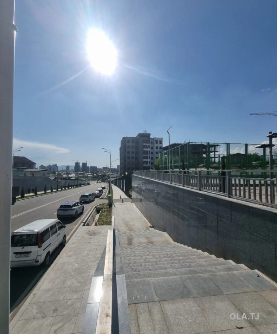 Помещение под свободное назначение, 154м², Сомони