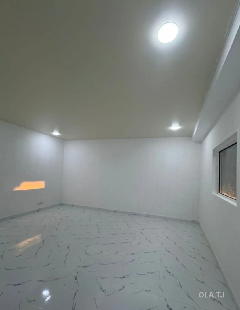 Помещение под свободное назначение, 220м², Исмоили Сомони, Минздрав