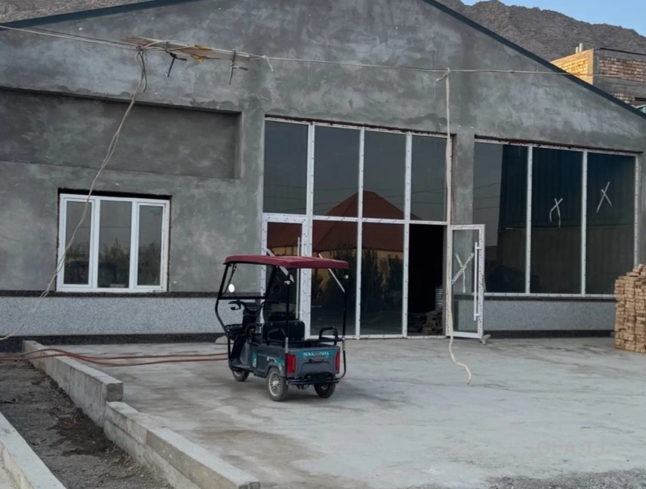 Офис в аренду, В жилом доме, 360 м²