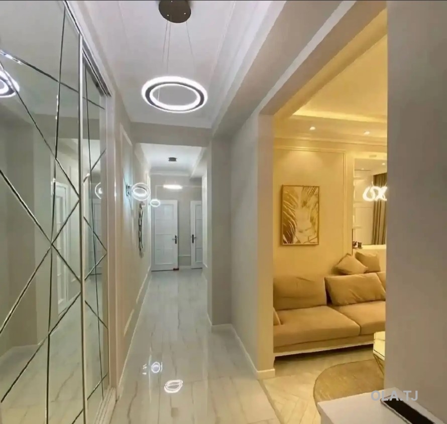 2 комнатная квартира, 4 этаж, 77 м²
