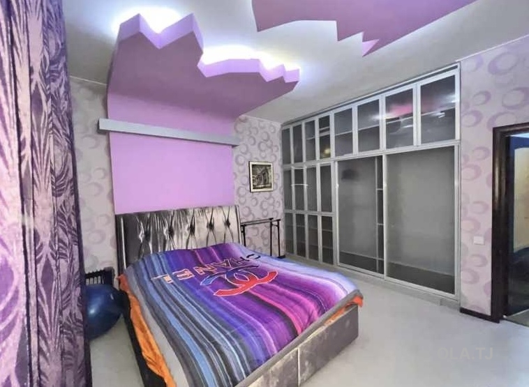 3 комнатная квартира, 2 этаж, 140 м²