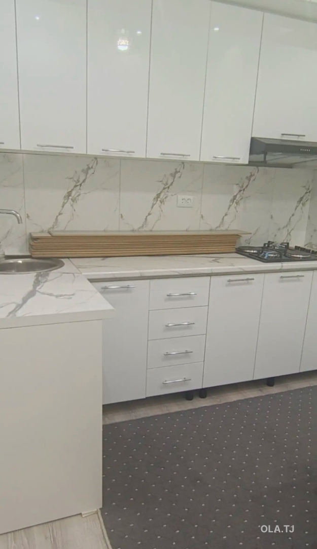 1 комнатная квартира, Цокольный этаж, 35 м²