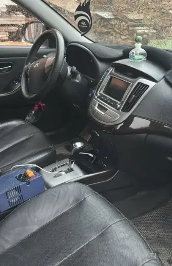 Hyundai Avante,  2010