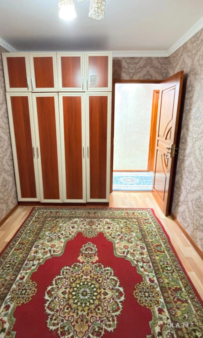 5 комнатная квартира, 4 этаж, 96 м²