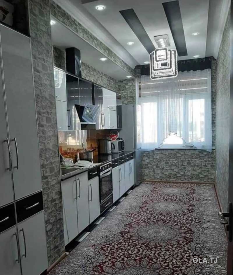 3 комнатная квартира, 4 этаж, 150 м²