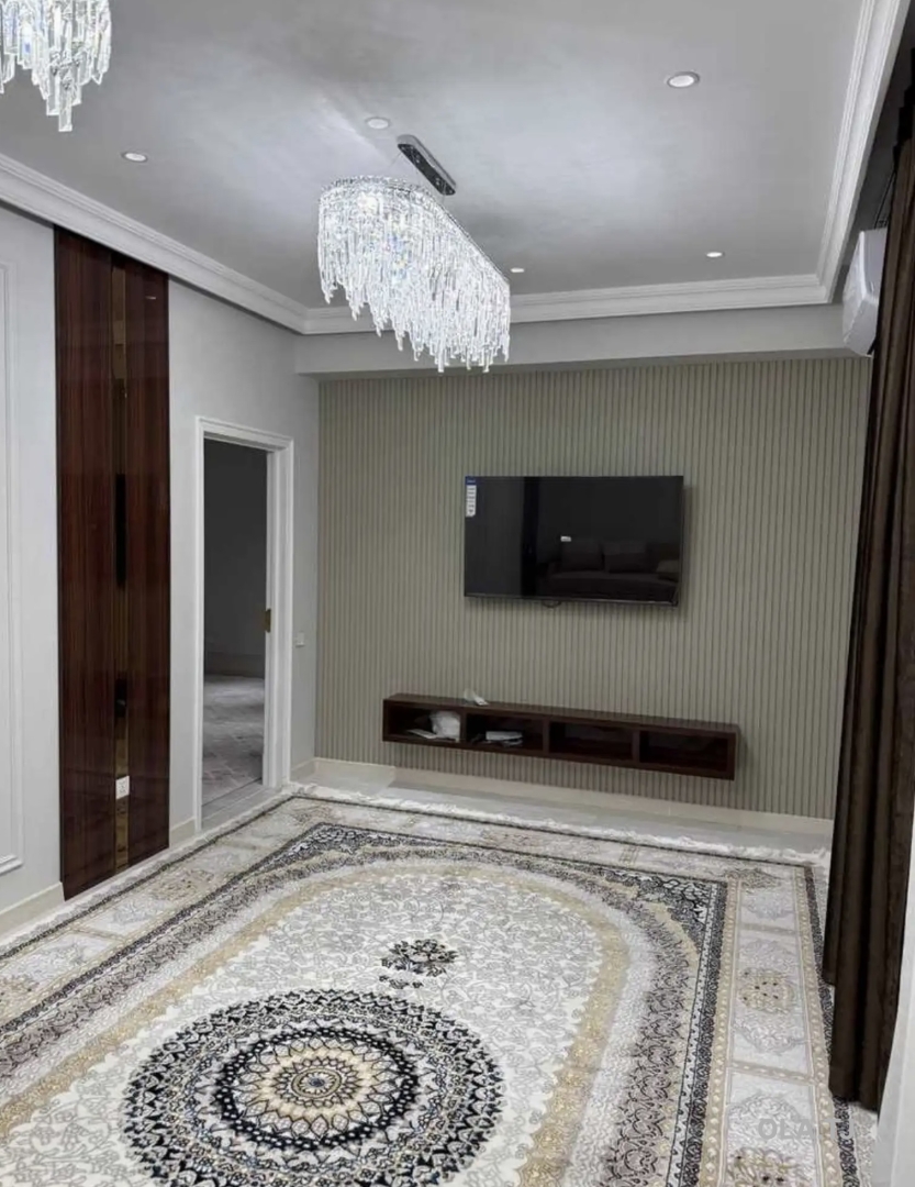 3 комнатная квартира, 4 этаж, 115 м²