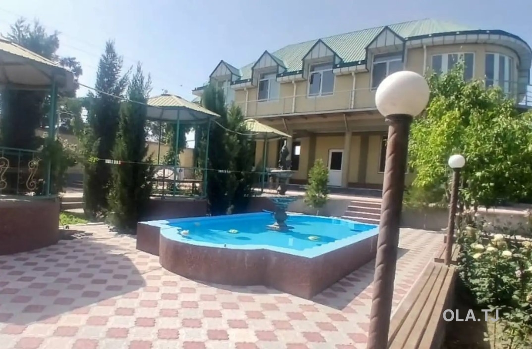 Дача, 5 комнат, 2 эт