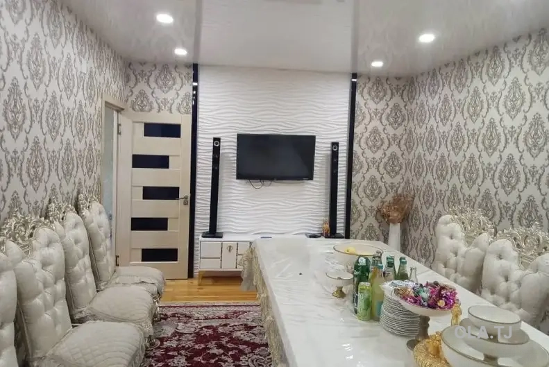 3 комнатная квартира, 2 этаж, 70 м²