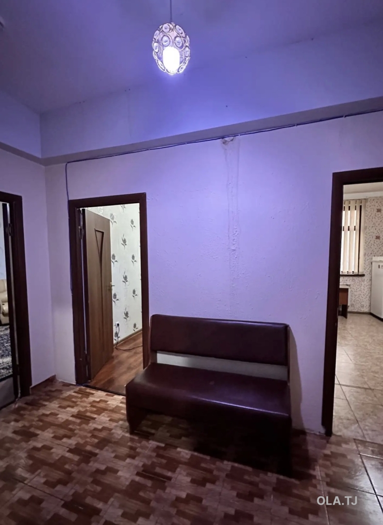 2 комнатная квартира, 13 этаж, 70 м²