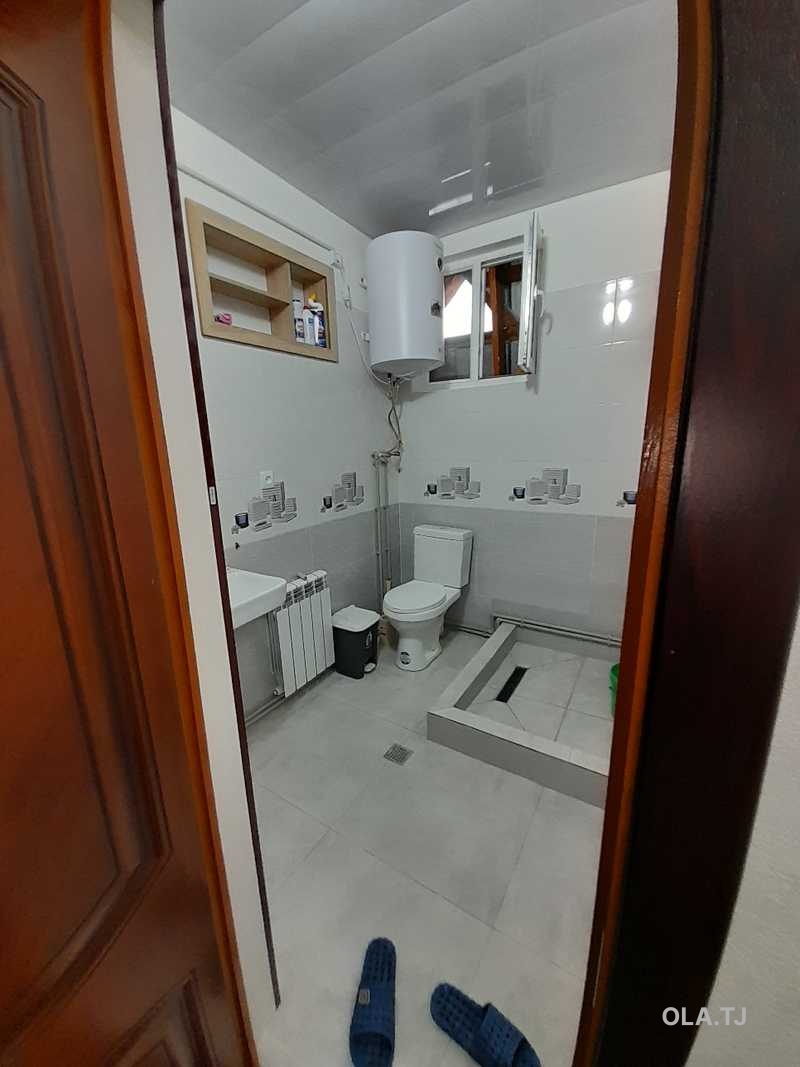 3 комнатная квартира, 2 этаж, 110 м²