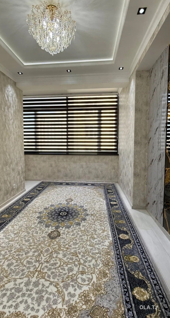 3 комнатная квартира, 8 этаж, 82 м²