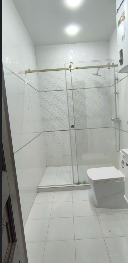 Здание, 2500м², Сино, Политехникум