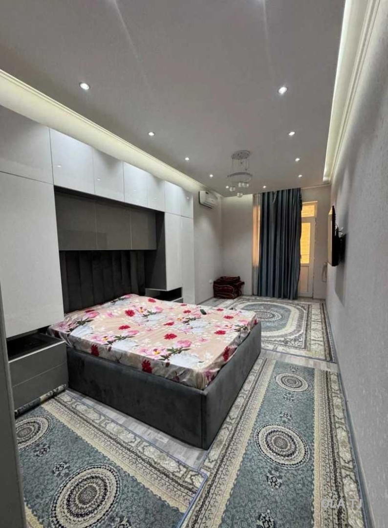 2 комнатная квартира, 10 этаж, 97 м²