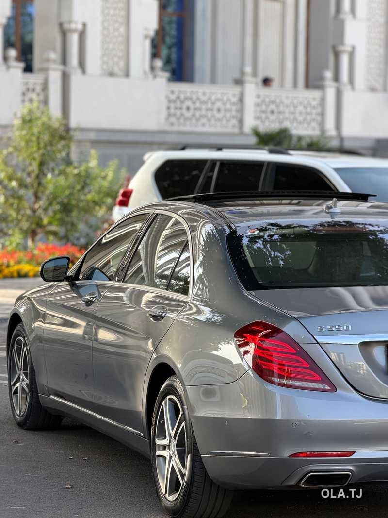 Mercedes-Benz C-Класс,  2015