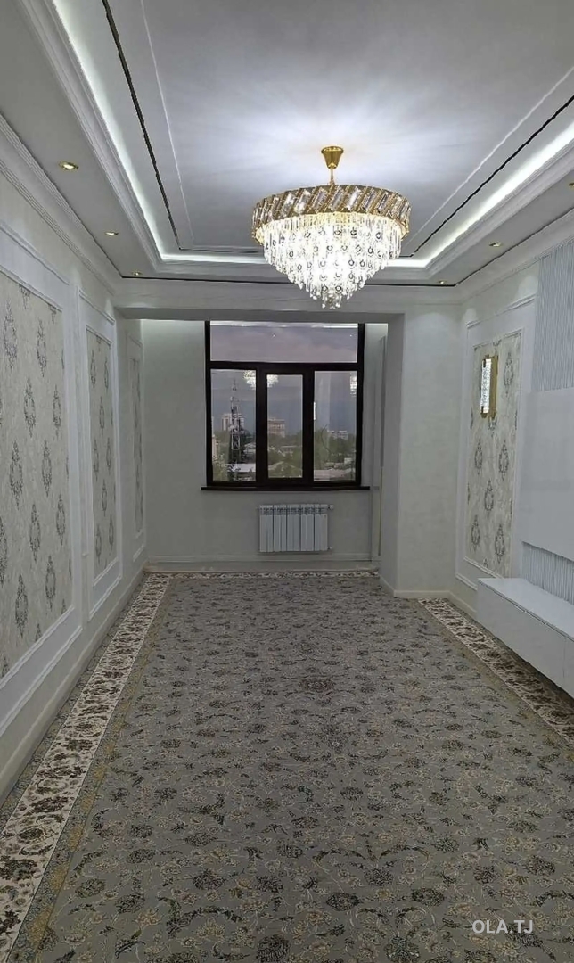 3 комнатная квартира, 4 этаж, 120 м²