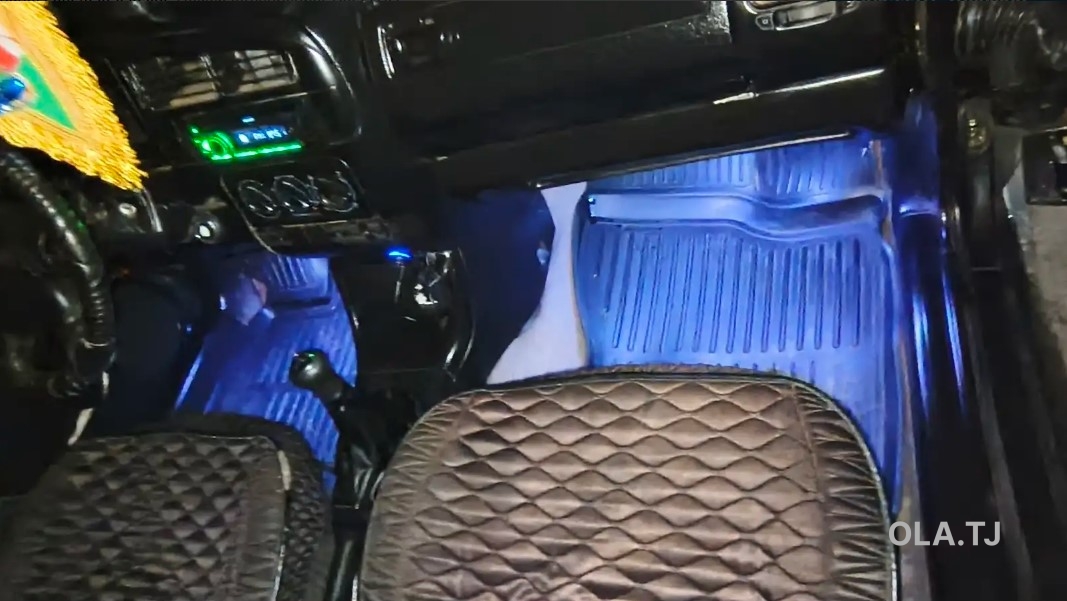 Volkswagen Golf,  1995
