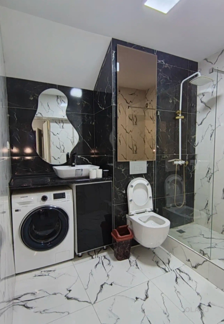 6 комнатная квартира, 16 этаж, 232 м²