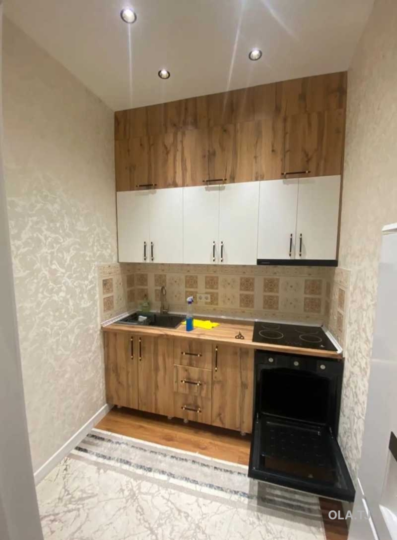 3 комнатная квартира, 20 этаж, 62 м²