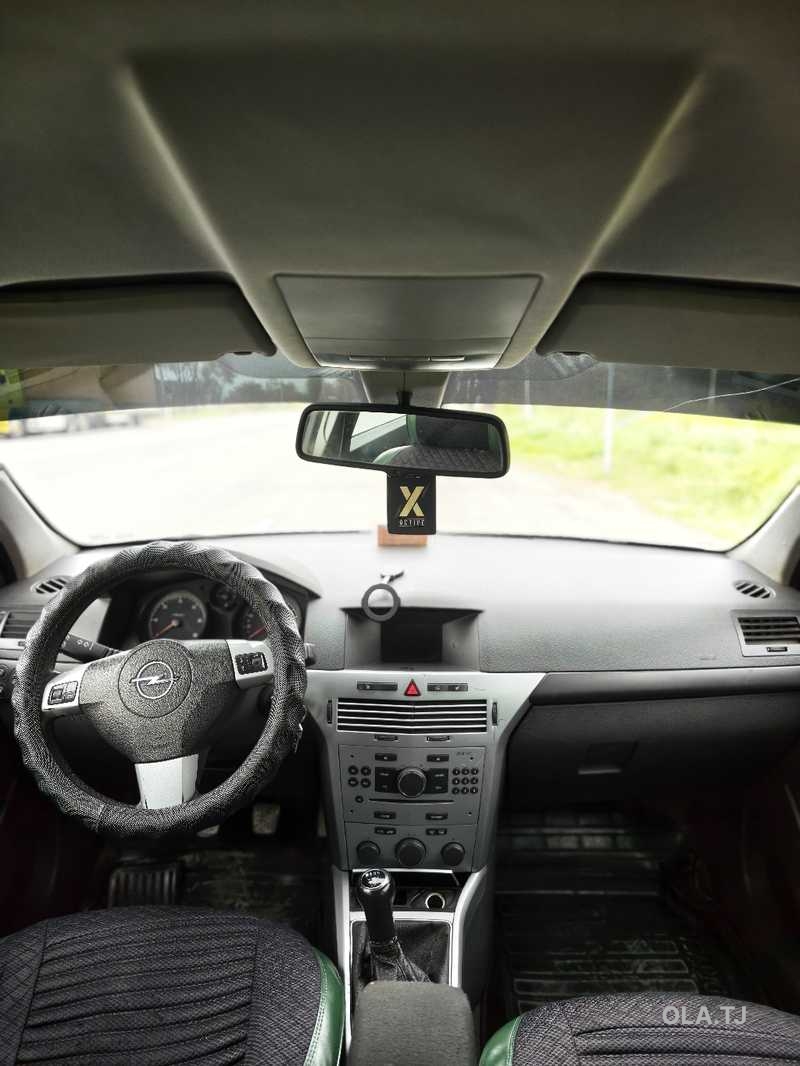 Opel Astra H,  2010
