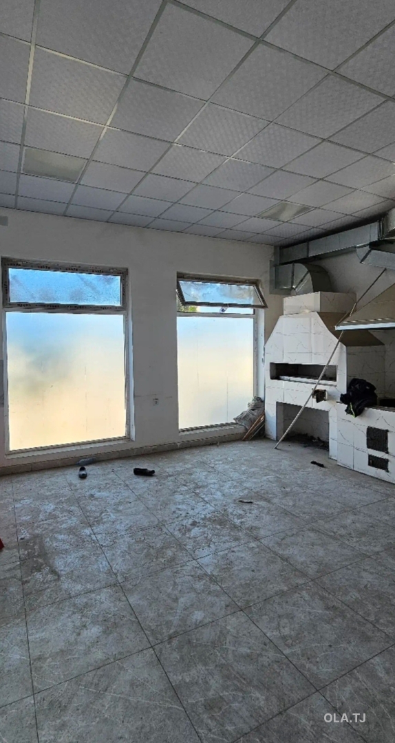 Помещение под свободное назначение, 130м²,проспект Сомониён, школа №1