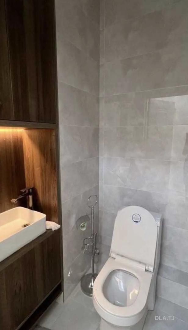 2 комнатная квартира, 4 этаж, 70 м²