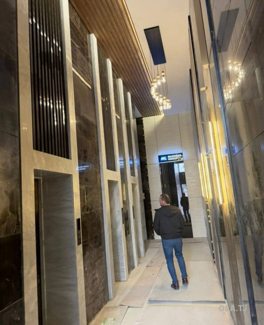 4 комнатная квартира, 16, 139 м²