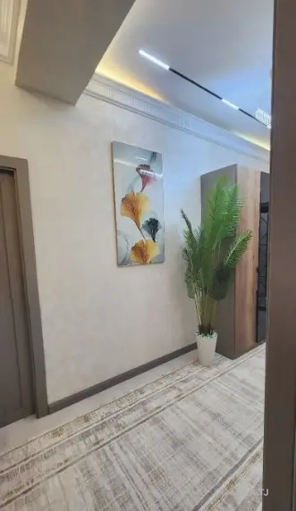 3 комнатная квартира, 8 этаж, 90 м²