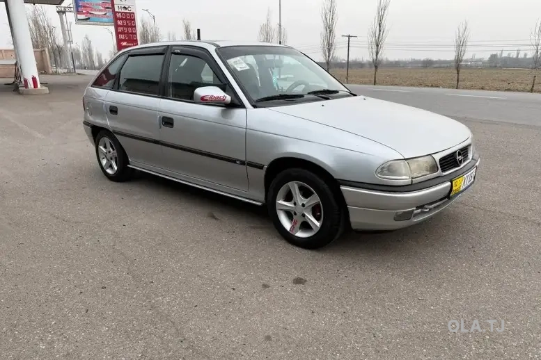 Opel Astra F,  1993