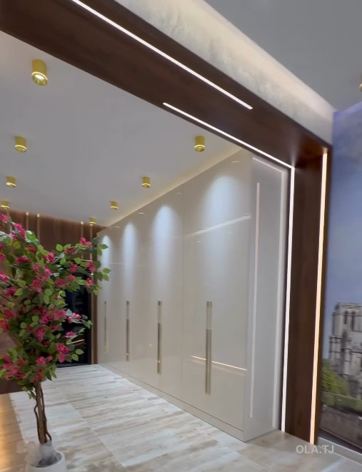 5 комнатная квартира, 11 этаж, 208 м²