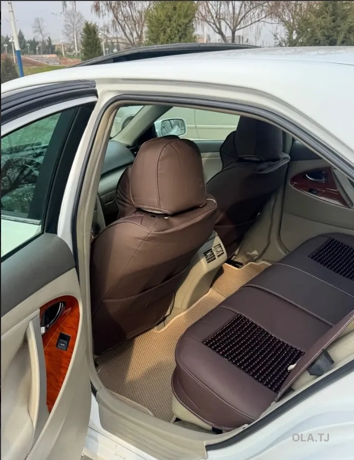 Toyota Camry,  2011