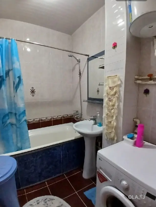 5 комнатная квартира, 2 этаж, 80 м²