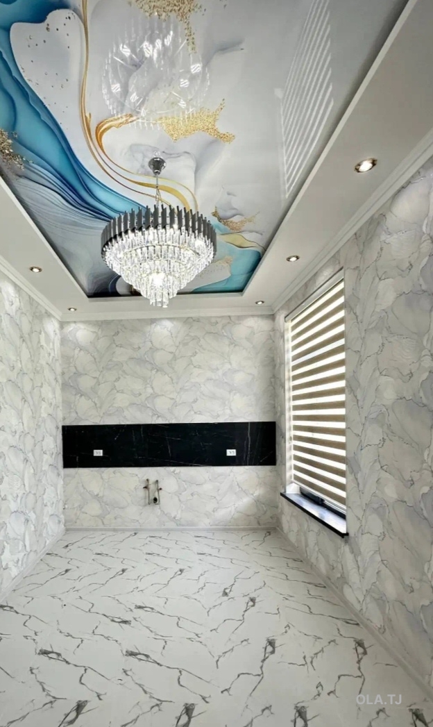 6 комнатная квартира, 3 этаж, 220 м²