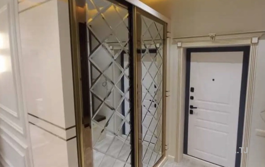 2 комнатная квартира, 14 этаж, 90 м²