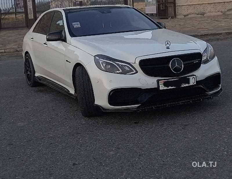 Mercedes-Benz E-Класс,  2011