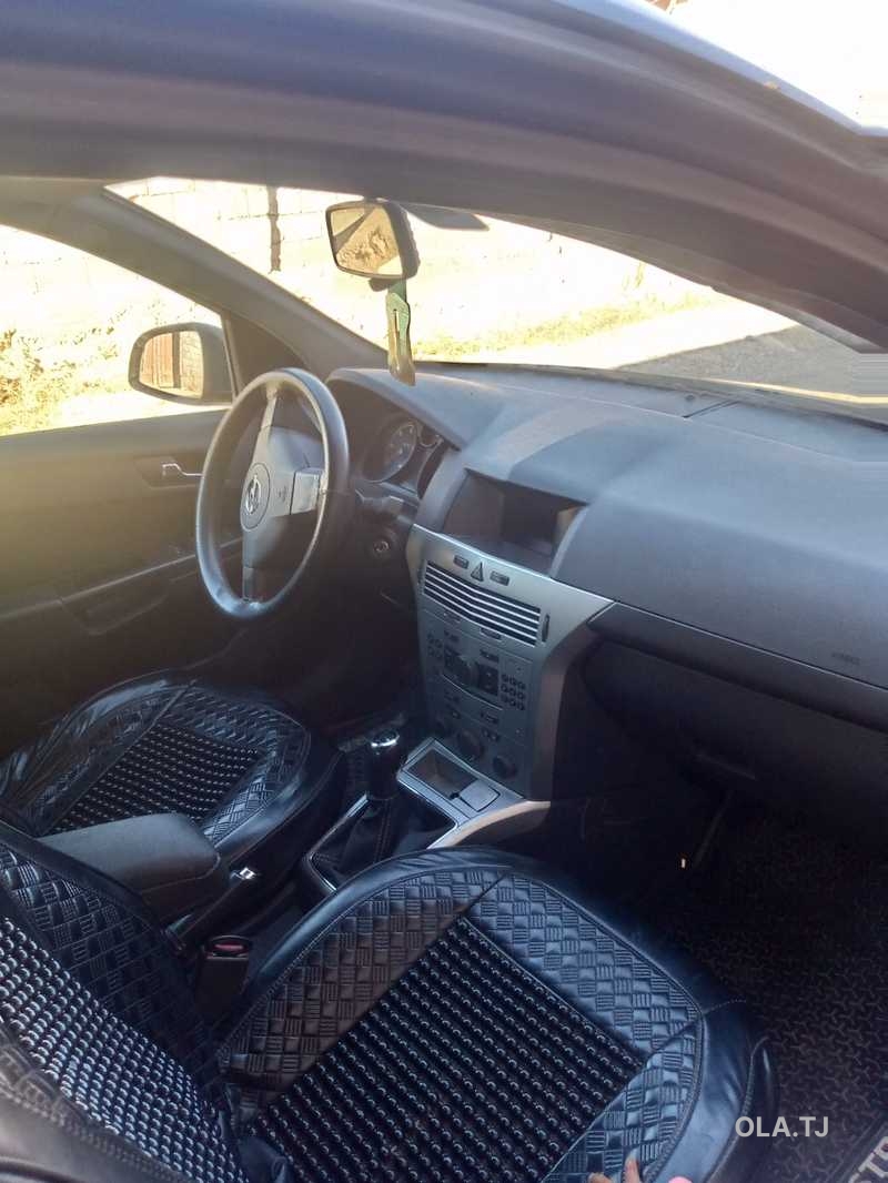 Opel Astra H,  2012