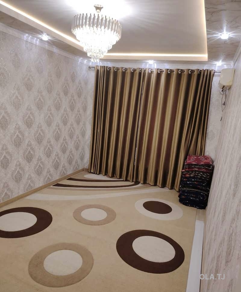 3 комнатная квартира, 5 этаж, .74 м²