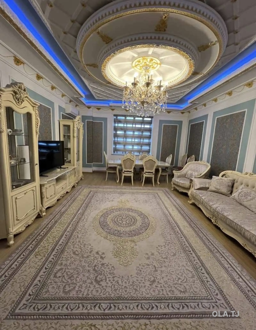 3 комнатная квартира, 6 этаж, 105 м²