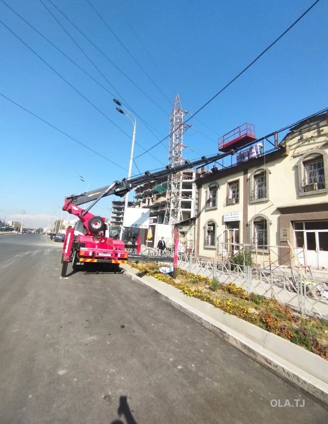 Услуги гидрорукав автовышки и кран 27-м