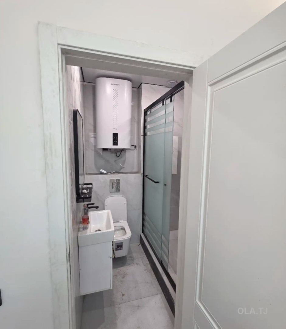 2 комнатная квартира, 10 этаж, 70 м²